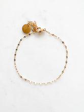 Hlaða mynd í gallerí, Timo armband - by my letra.
